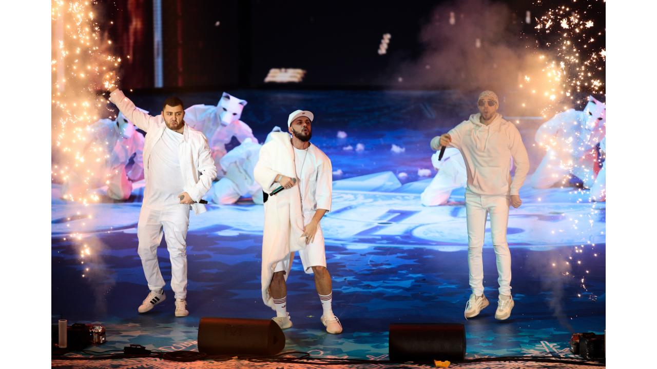 Телеканал «Музыка Первого» приглашает на главное белое новогоднее шоу «SnowПати-4» в СК «Олимпийский»!